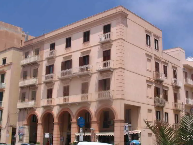 B&B Belveliero - Il Capitano Trapani Oda ve Kahvaltı